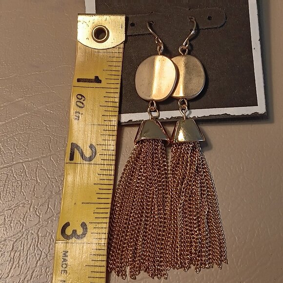 Carol Dauplaise Stein Mart gold tone chain tassel drop earrings - NWT - Picture 5 of 6